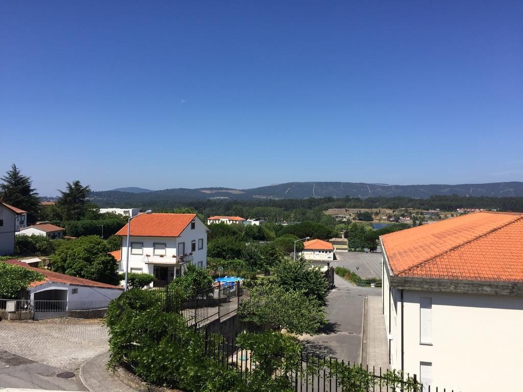 Casinha Das Cortes Apartment Vila Nova de Cerveira Luaran gambar